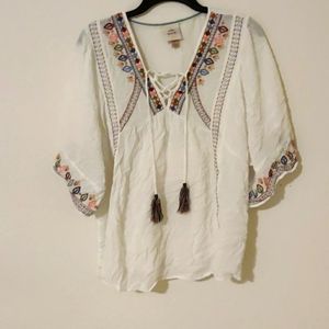 Flowy White Lightweight Cotton Tunic Embroidery